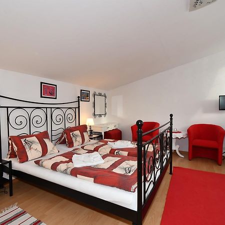 Slnecny Dvor Apartment Велка Ломница Екстериор снимка