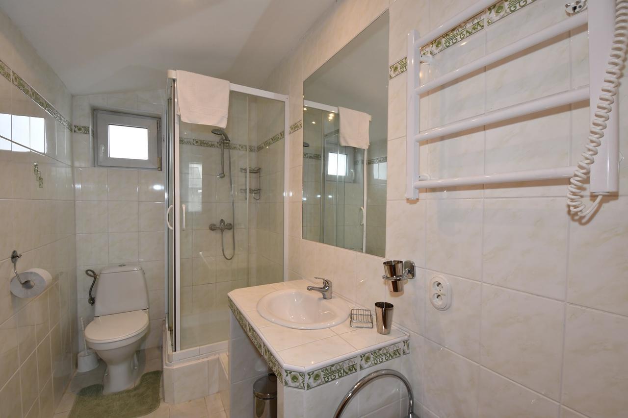 Slnecny Dvor Apartment Велка Ломница Екстериор снимка