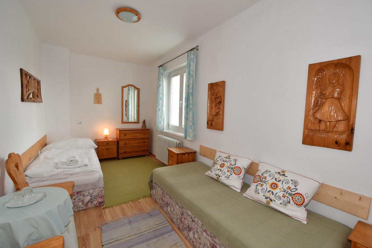 Slnecny Dvor Apartment Велка Ломница Екстериор снимка